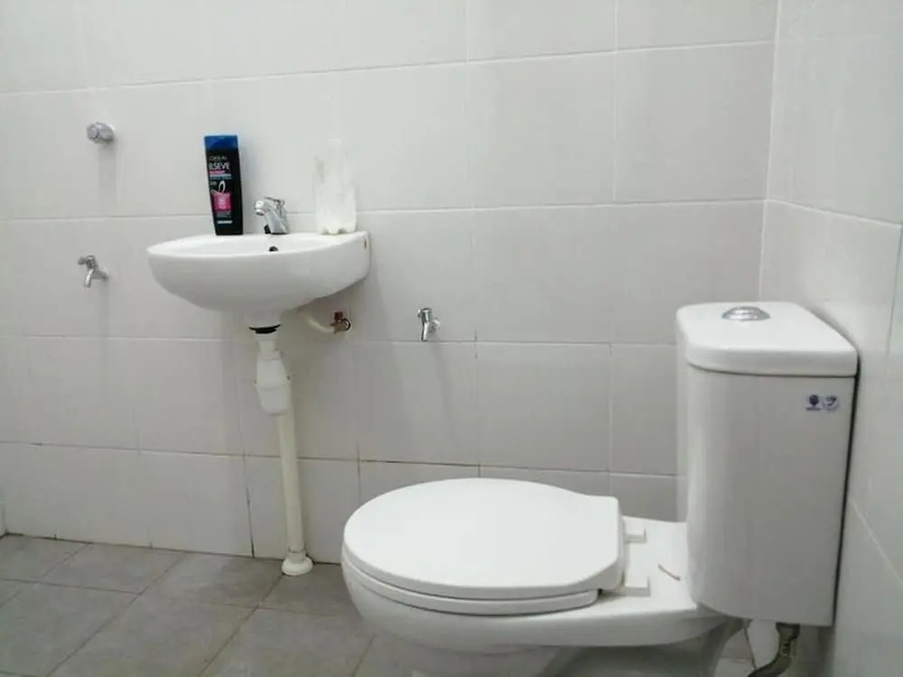 Beautiful Double Room With Ac in Kuching Center