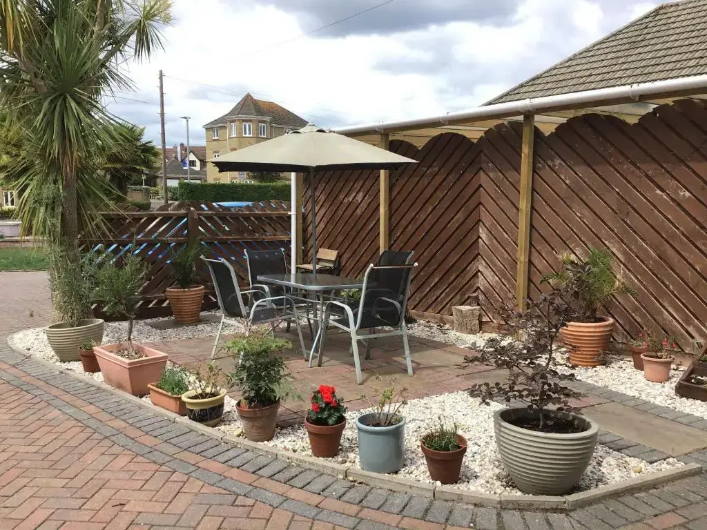 Coast 77 B&B