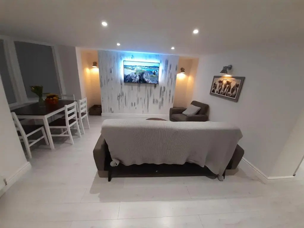 Cottage Apartment by Seaside Llandudno