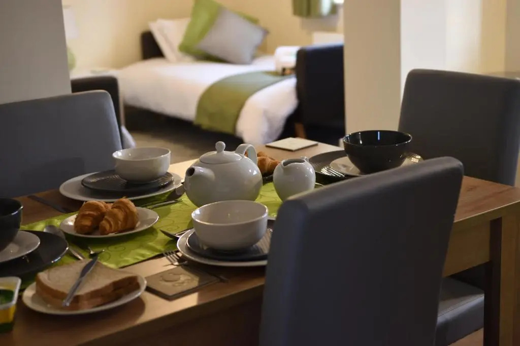 StayNEC Coach House Birmingham - For Company, Contractor & Leisure Stays - NEC, HS2, JLR, Airport
