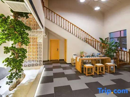 Oukai Yayuan (Nanyang Medical Holy Temple Wanda Plaza Store)