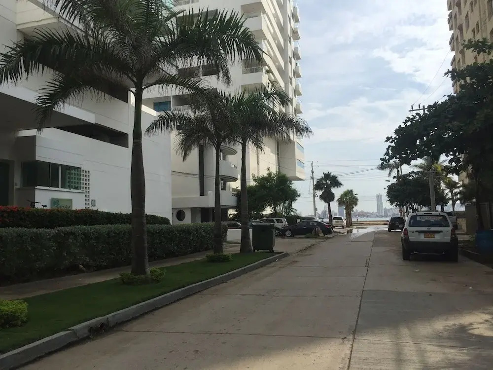 Luxury Ocean View Apartment