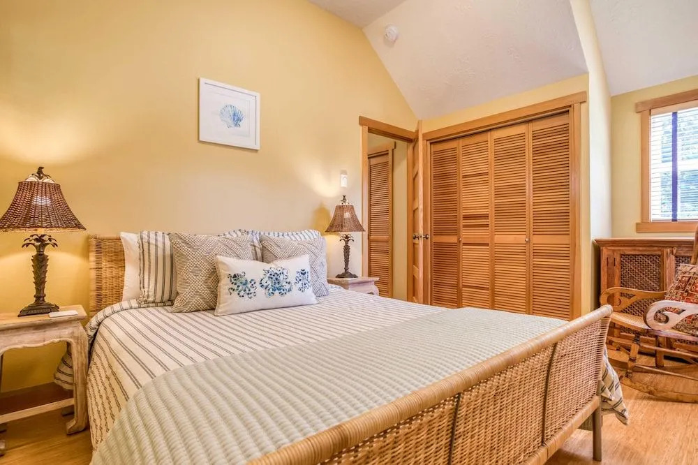 Barefoot Bungalow