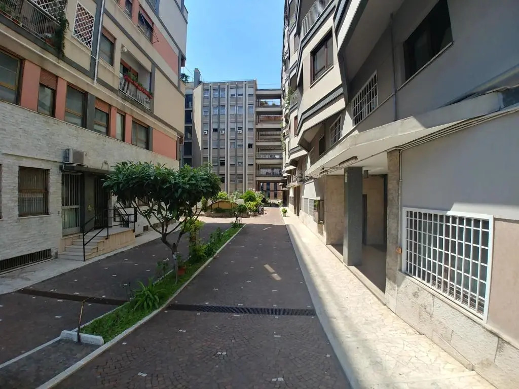 Key Apartment Basilica