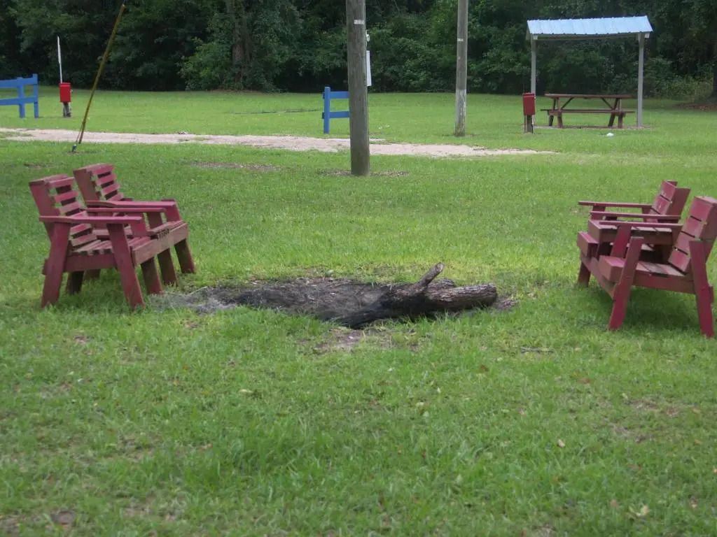 Deerwood Inn and Madison Campground