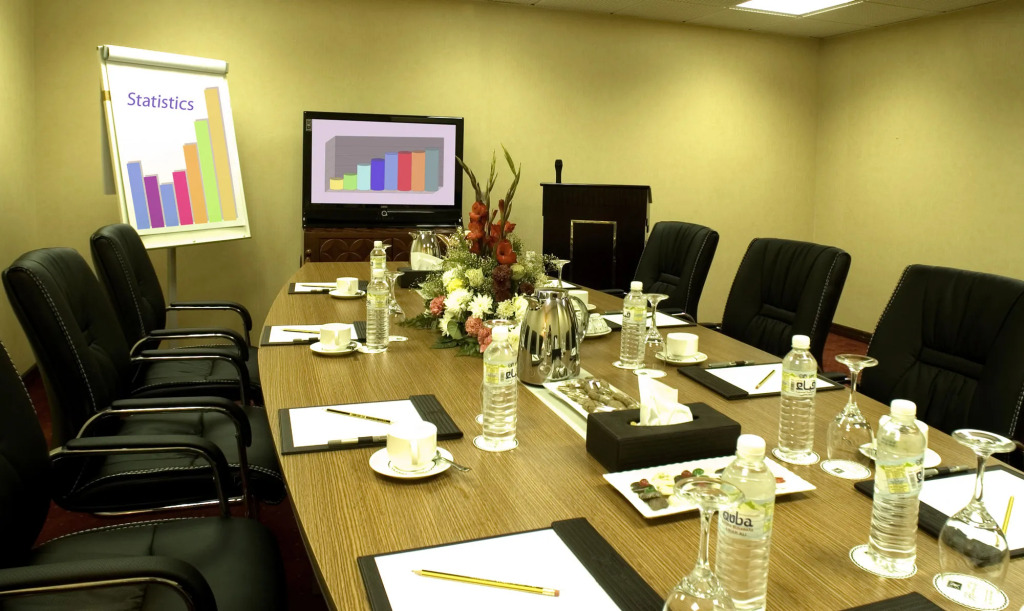 Отель Shaza Regency Plaza Al Madinah