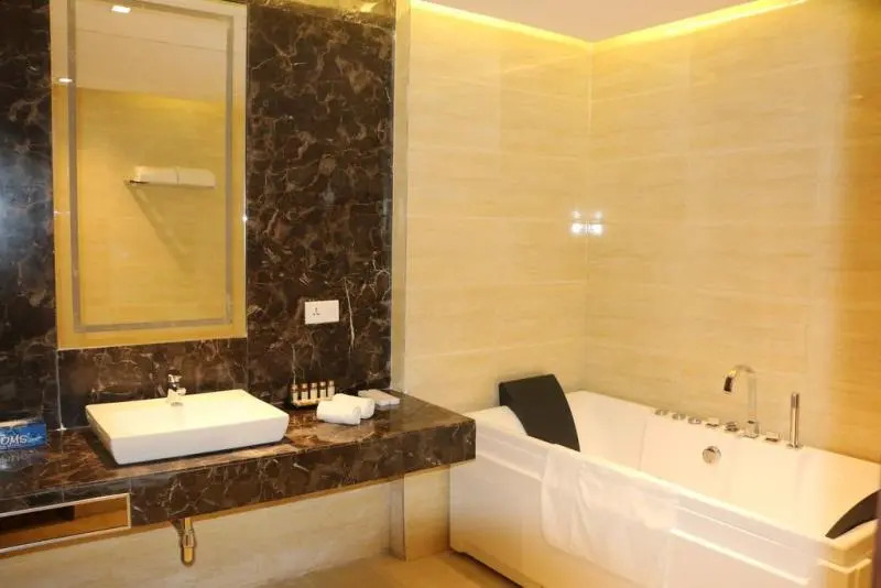 Hotel Lakhdatar