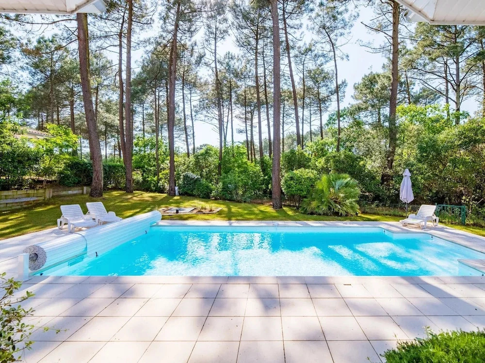 Superior Villa for 4 People With Swimming Pool