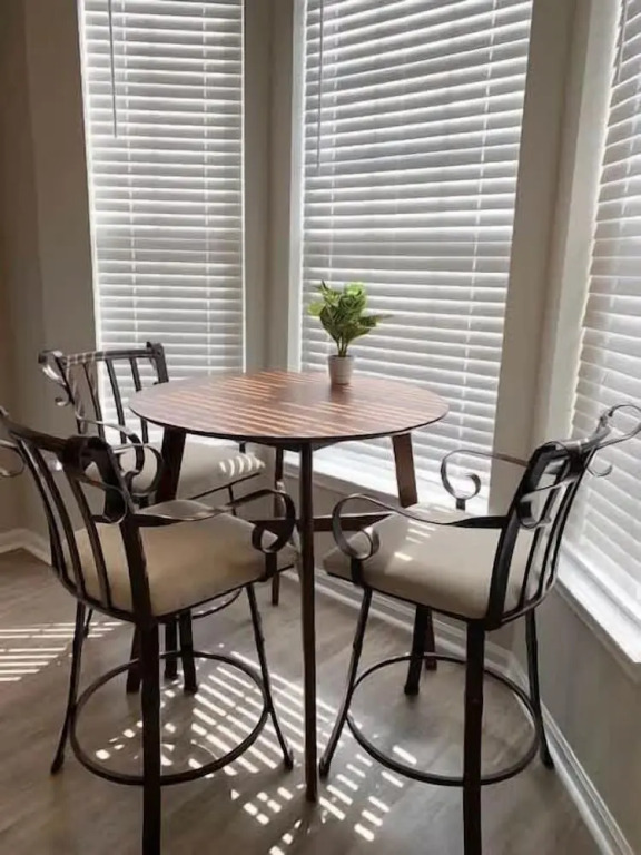 Legacy Villa 602 - 3 bedroom 2 bath condo - quiet beachside neighborhood