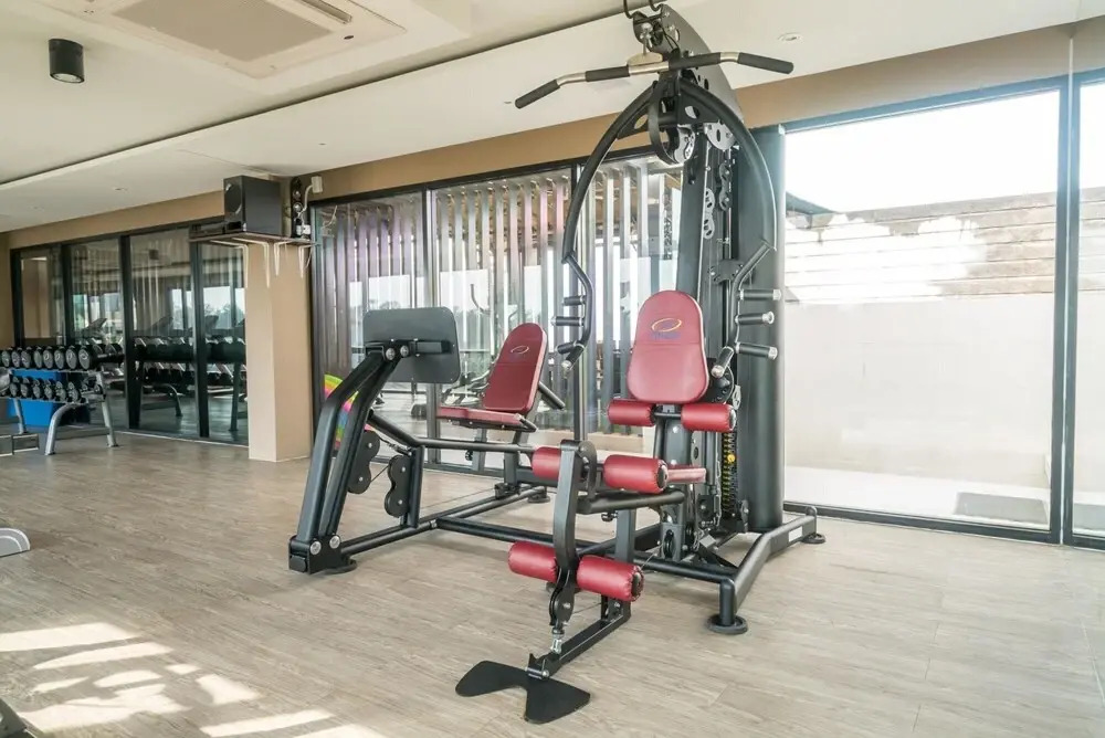 Aristo 522 - Brand new Studio Near Beach 3 Pools gym