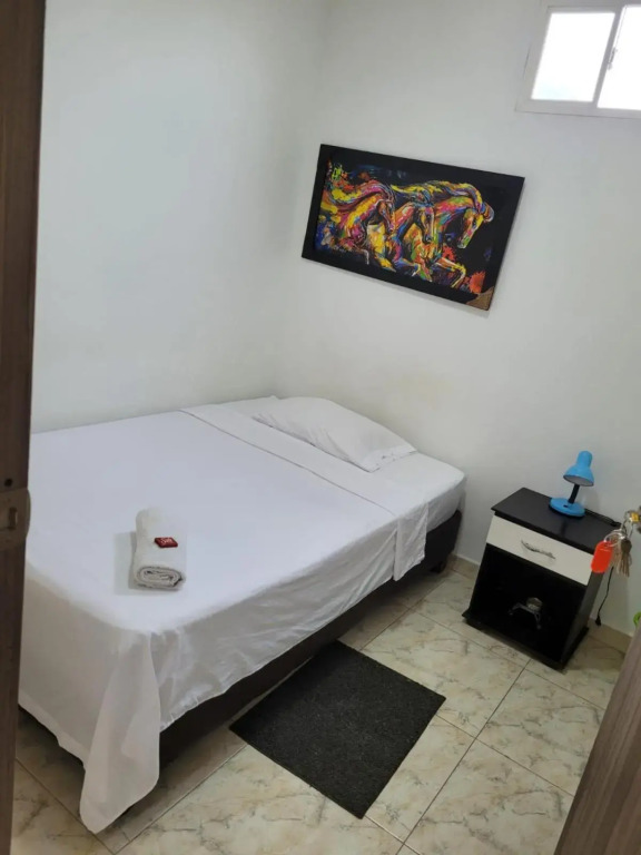 HOSTAL S Y S