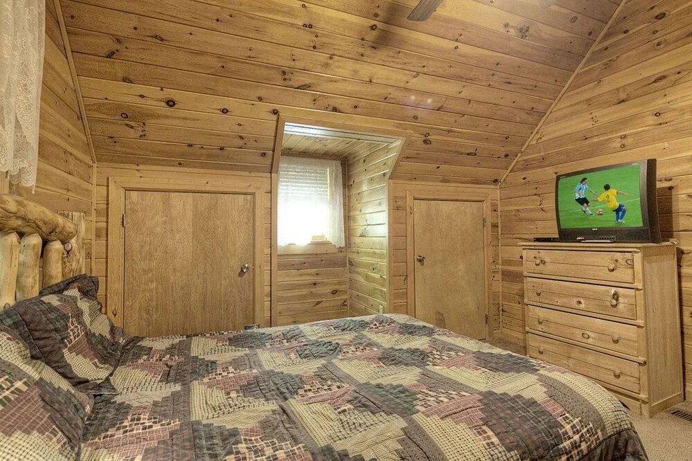 Heavenly Heights by Heritage Cabin Rentals
