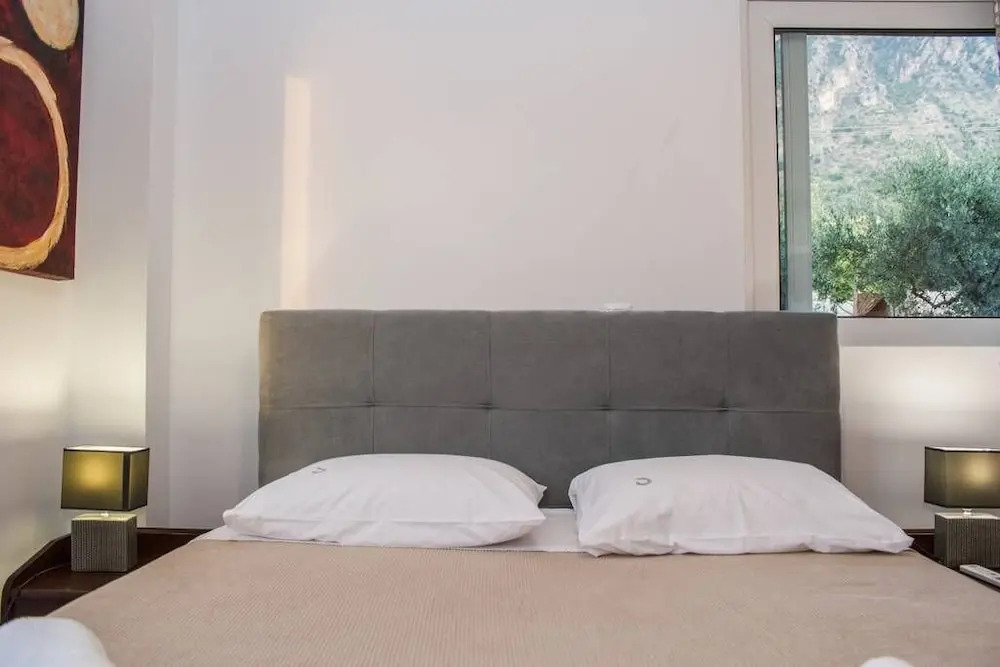 Ninas Villa, Cosy Seaview Retreat