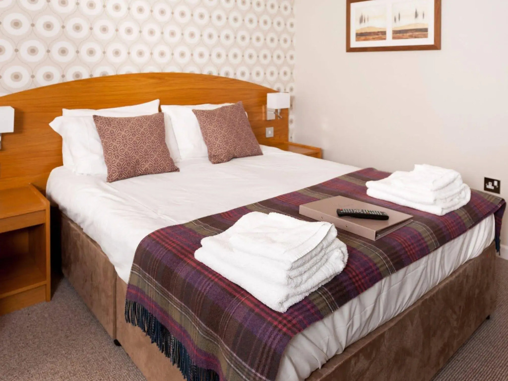 Avon Causeway Hotel