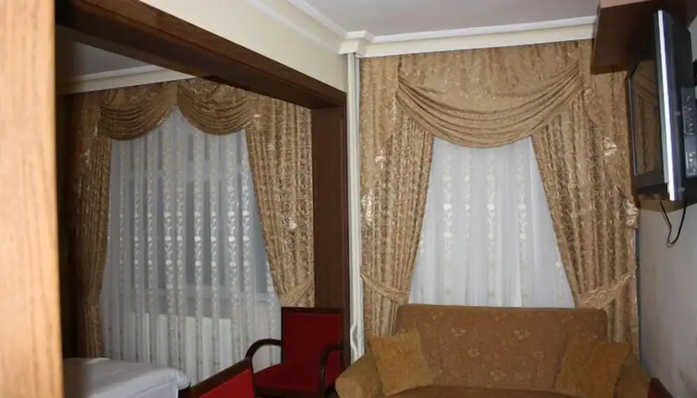 Sandikci Hotel