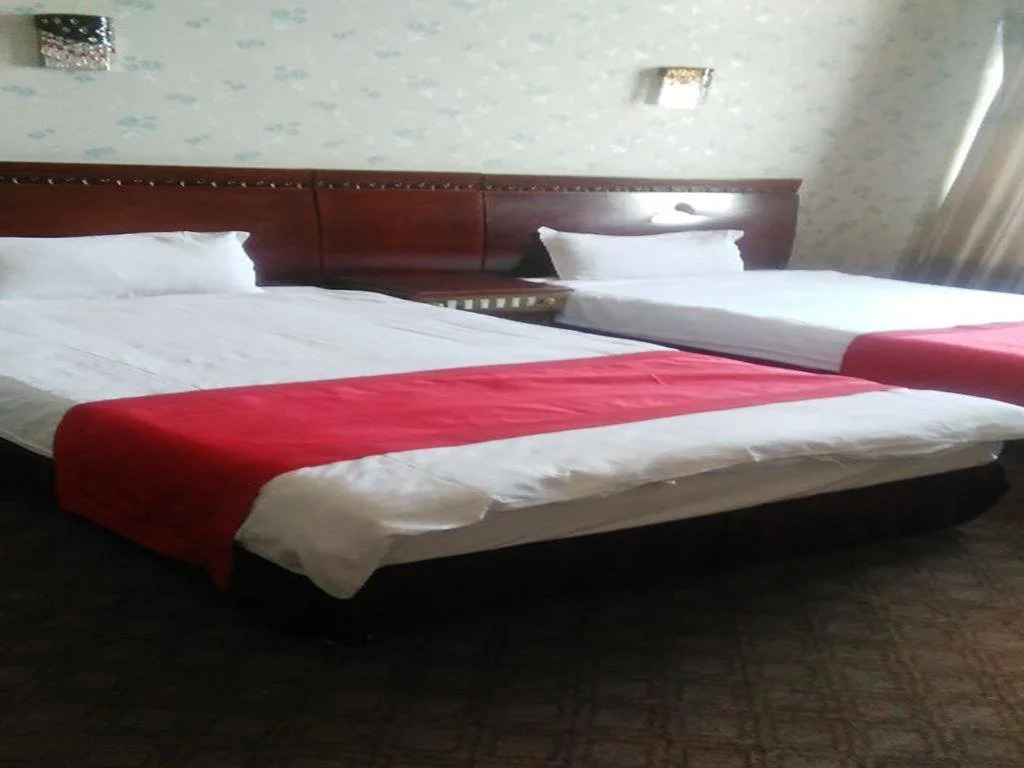 Donghao Business Hotel