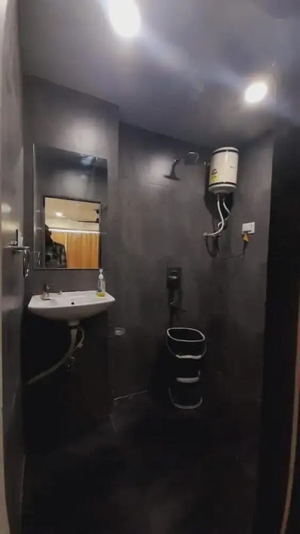Fabhotel Infini Palace