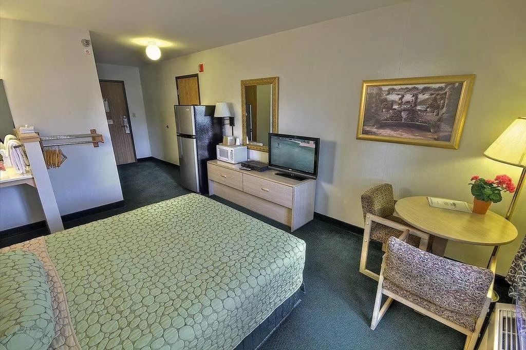 Dillon Ridge Retreat