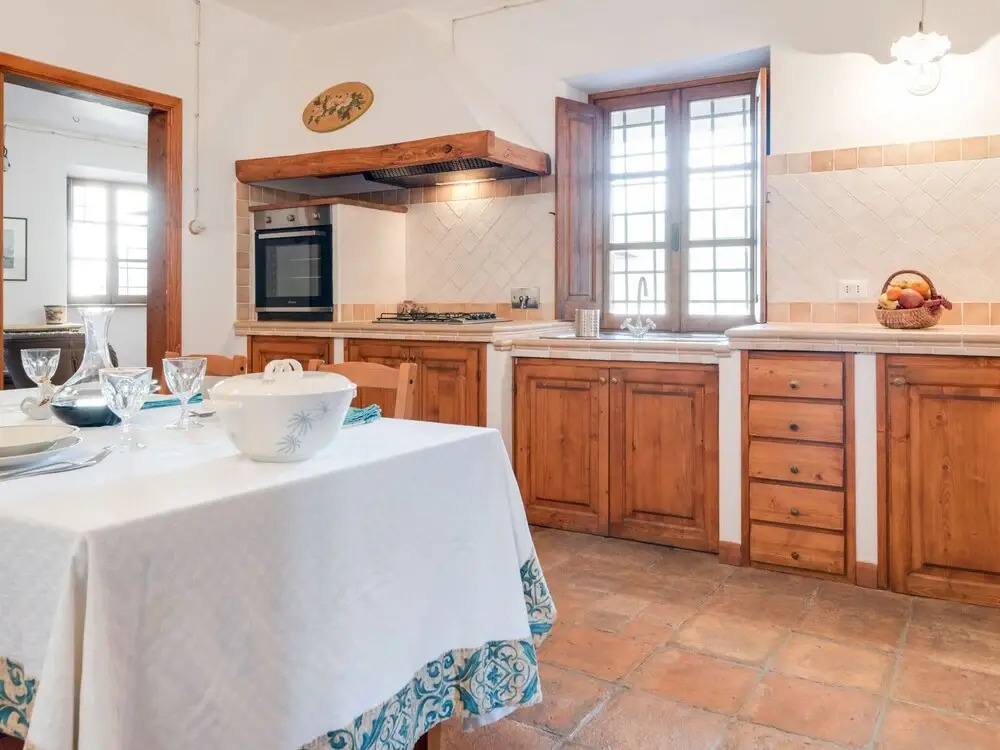 Tuscan Haven- Spacious Home