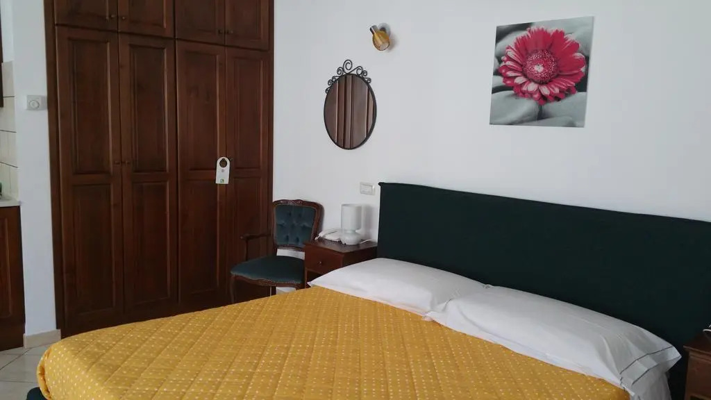 Residence Pirri