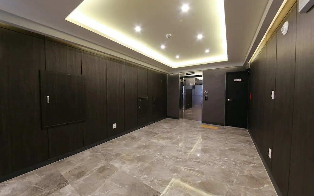 Jeonju Geumamdong Carlton Hill Hotel