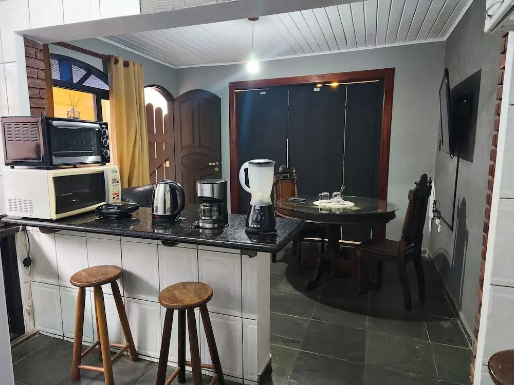 House With 2 BRs and Barbecue in Ubatuba Jao0368