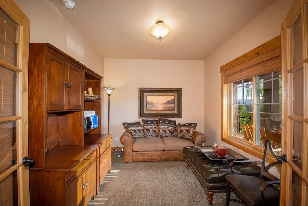 Leland Creek Home