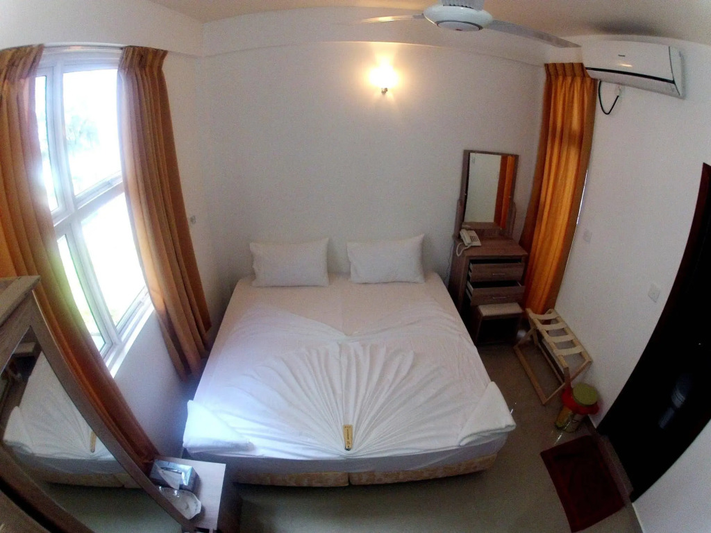 Mac Inn Maldives