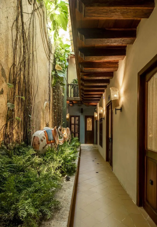 Privado Designer Boutique Hotel