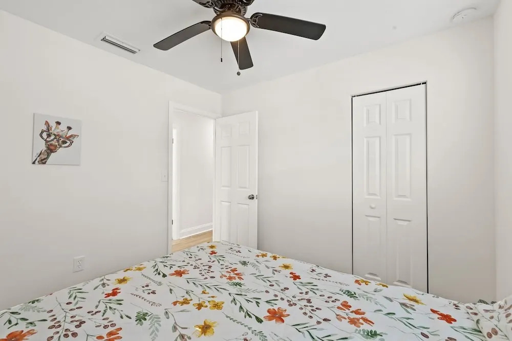 Sunny Palmetto Oasis: 4br Home With Private Pool 4 Bedroom Home by RedAwning