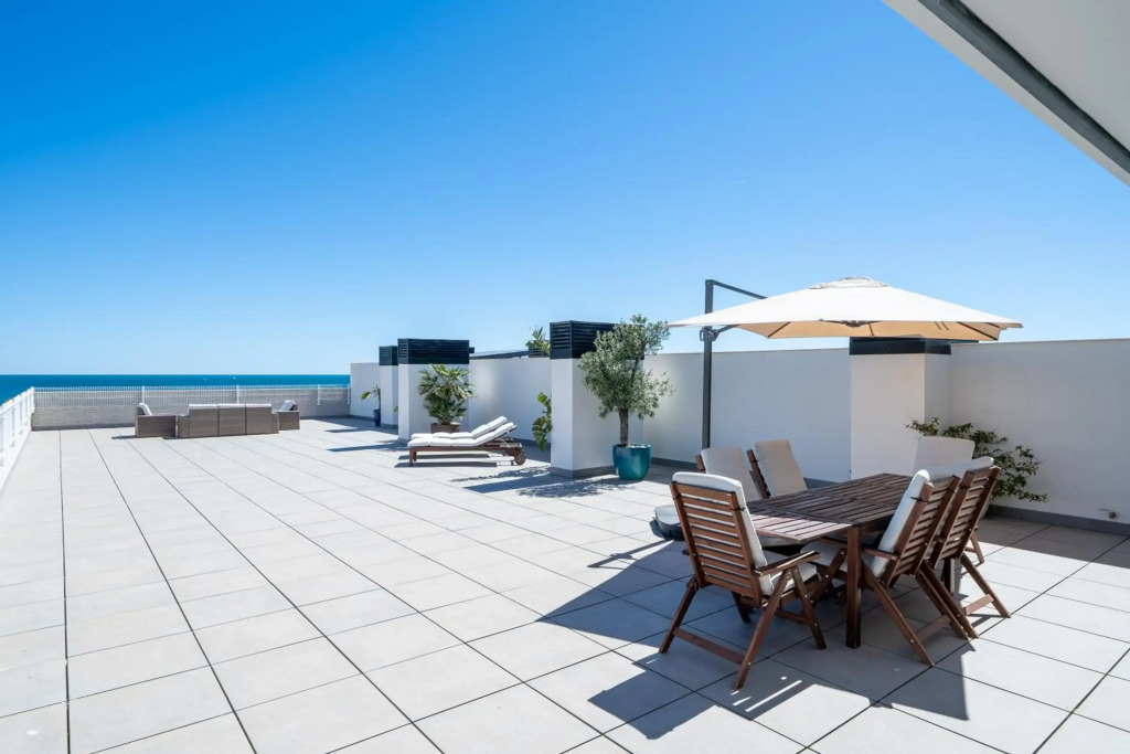 Hauzify I Apartaments Roques Daurades