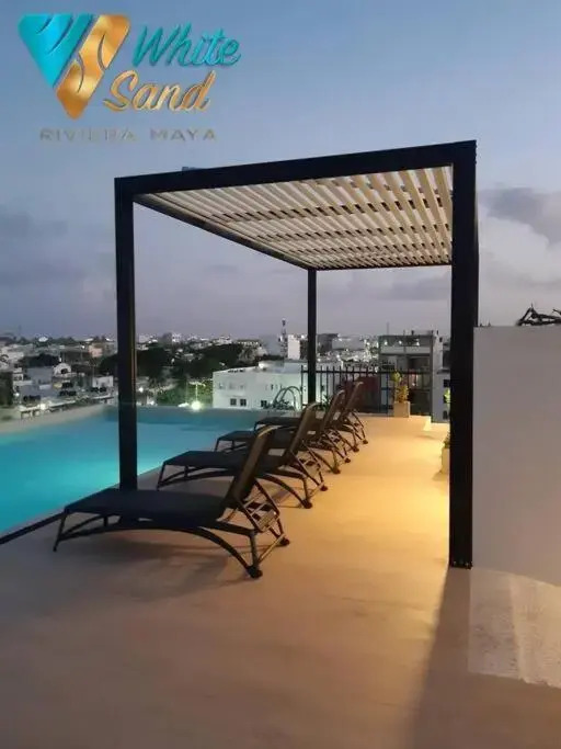 White Sand Suite 302 w rooftop pool & balcony 38st