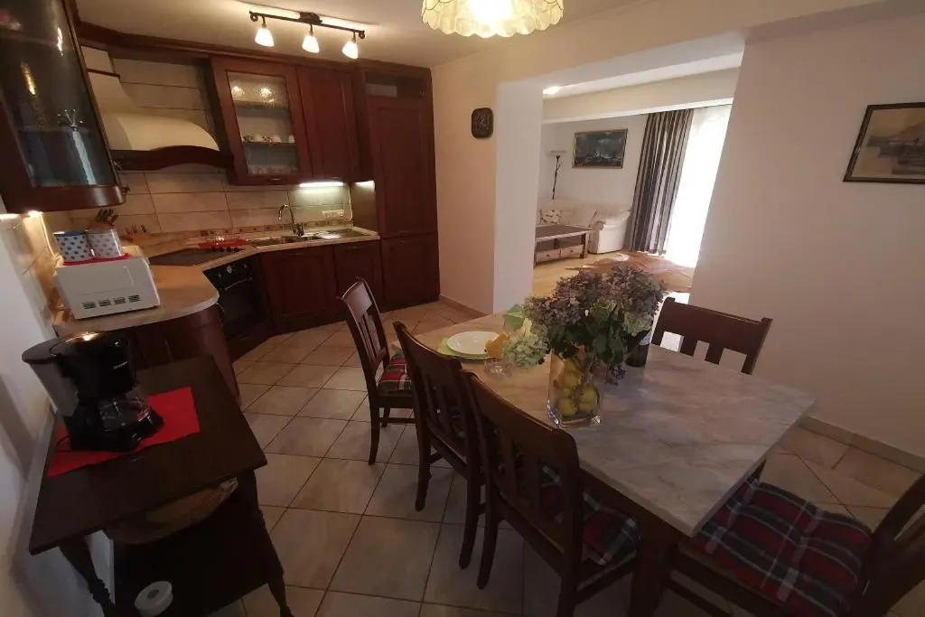 Apartment 4 Biba 22 pax