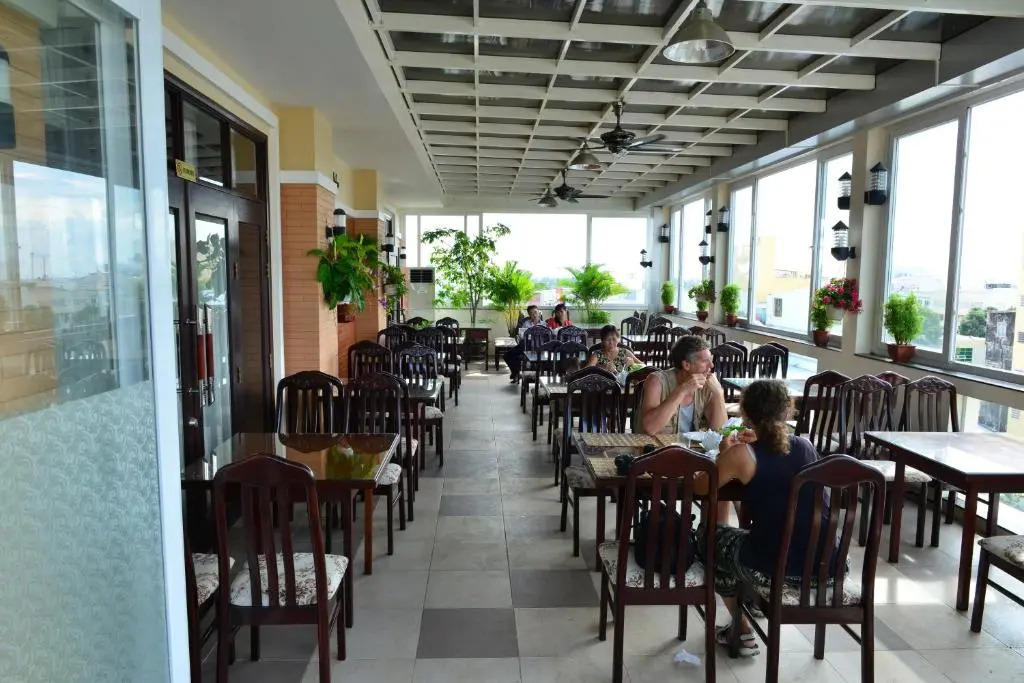 Hau Giang Hotel