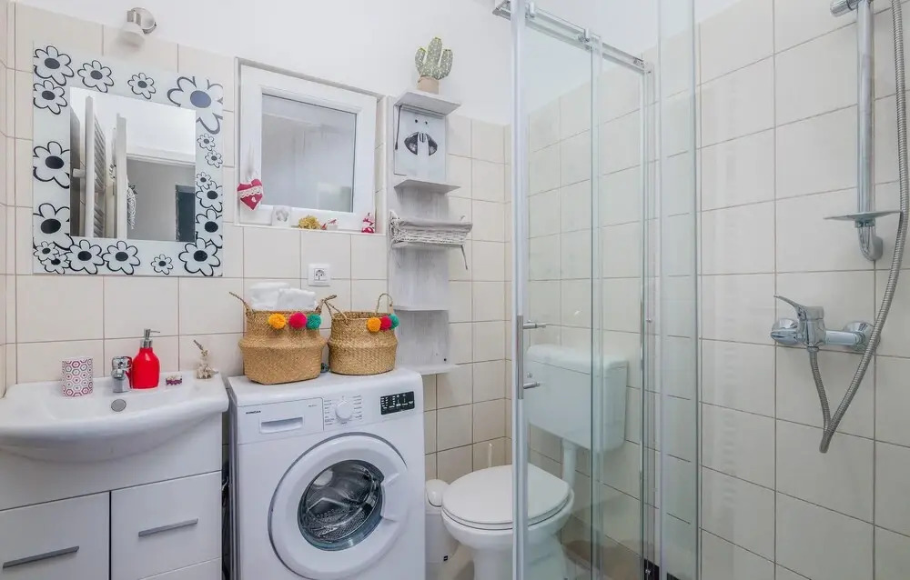 Nice Apartment in Vrbnik With 1 Bedrooms and Wifi