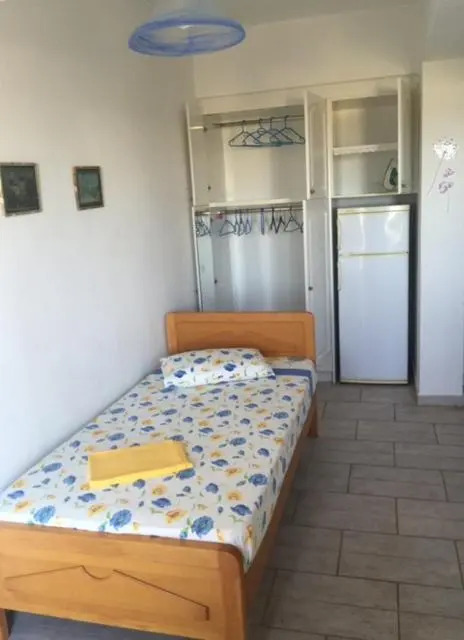 AVRA Apartments & Studios