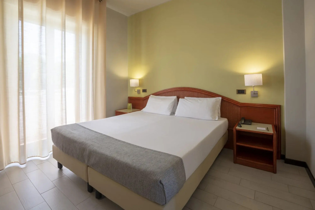 Hotel Riva Del Sole