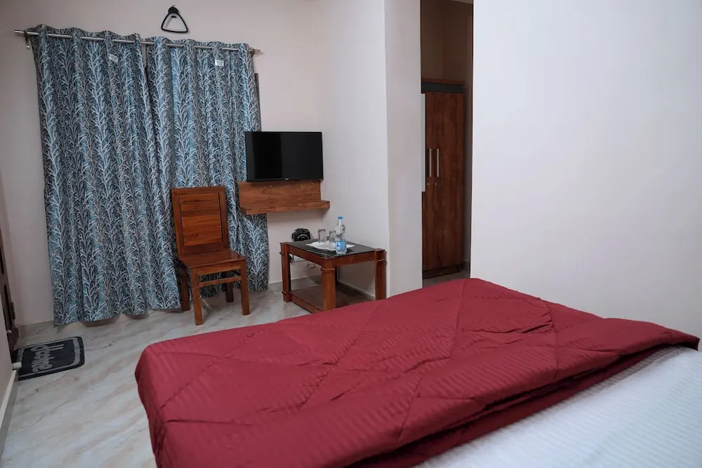 HILL PALACE RESIDENCY COORG