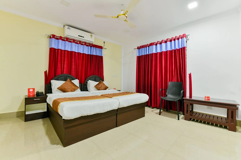 OYO 16532 Anchor House Hotel