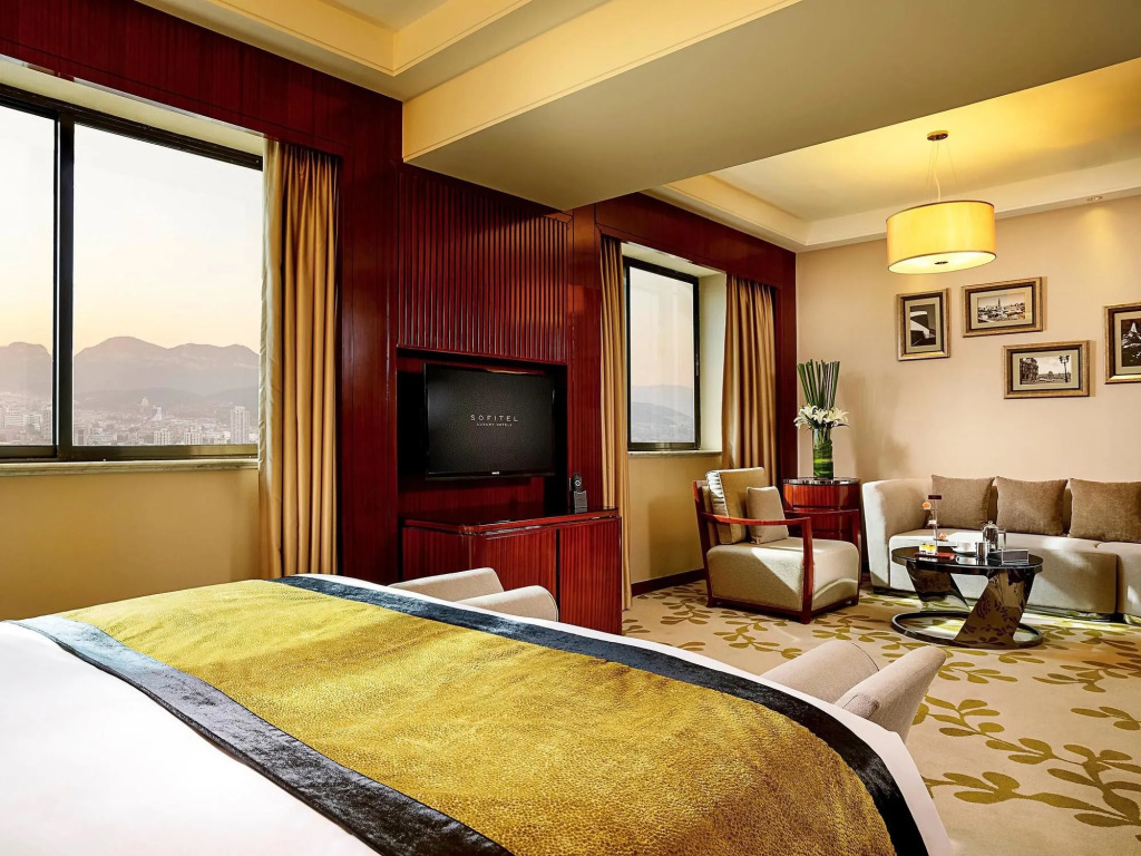 Enlux Hotel