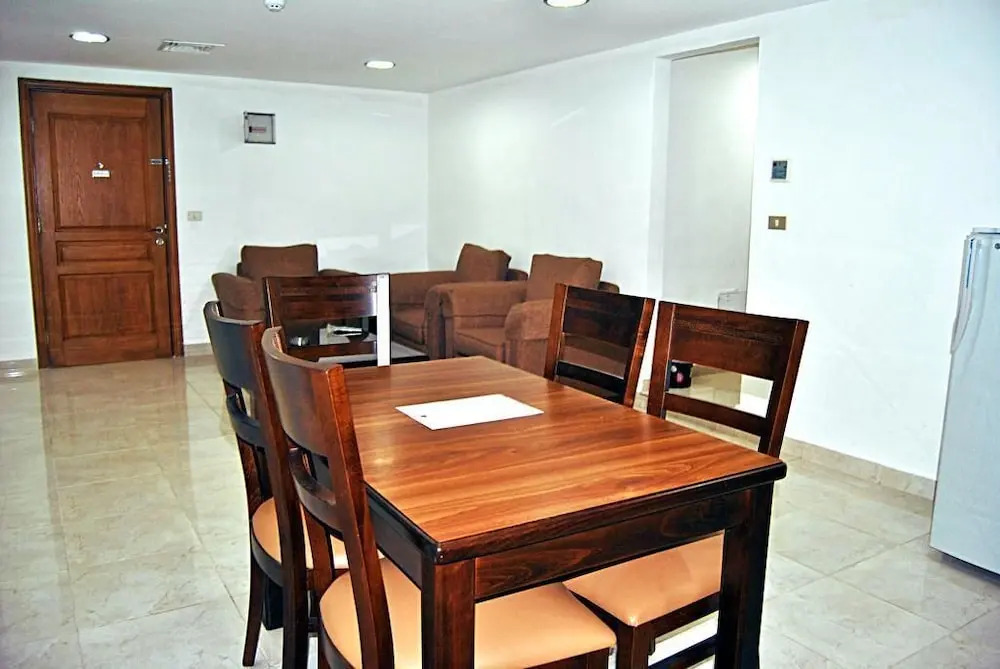 Al Amer Palace Hotel