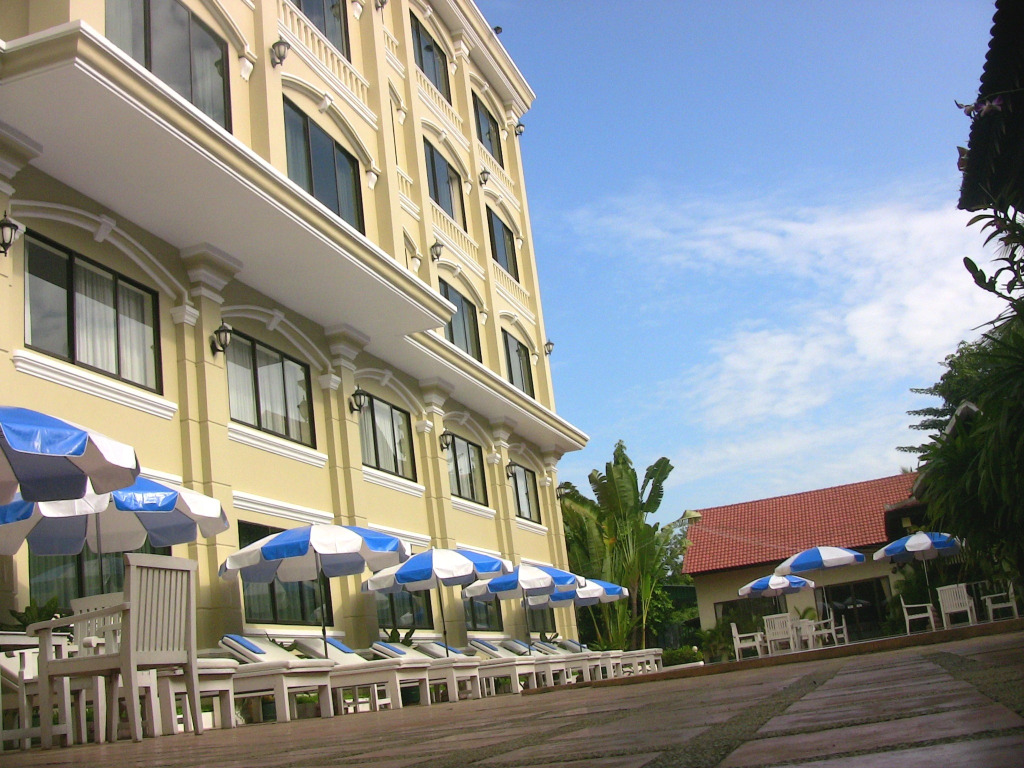 Monoreach Angkor Hotel