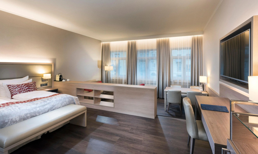 Badischer Hof Baden-Baden - Leonardo Limited Edition