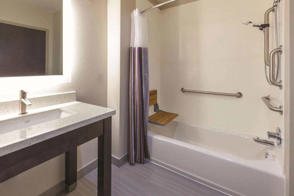 La Quinta by Wyndham Terre Haute
