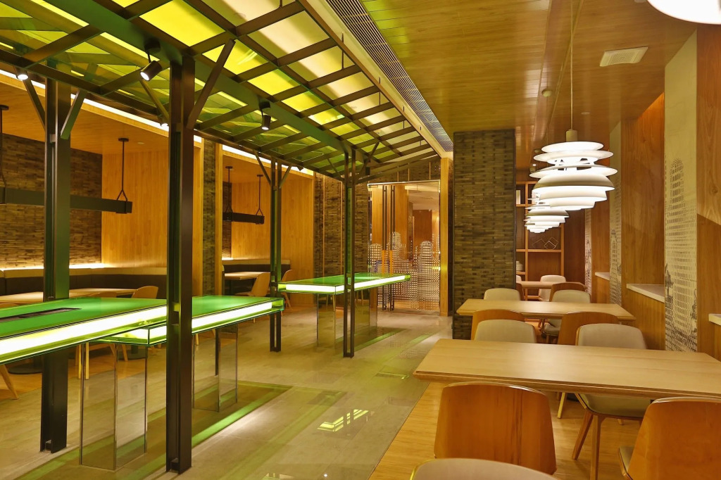 ELITE International Hotel Taikoo Hui Plaza Gangding Metro Station Branch