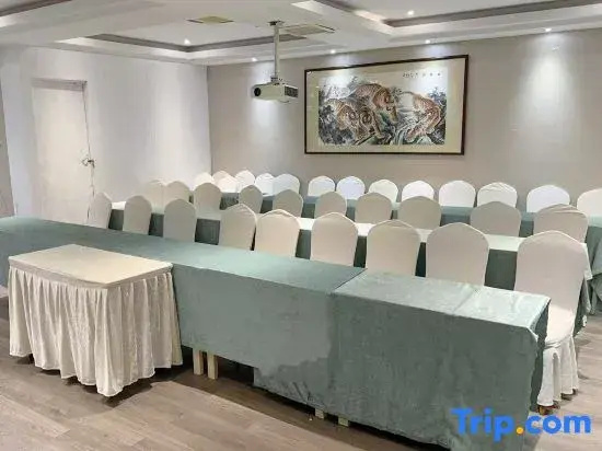 Home Inn UP Huayi Zhilv Hotel (Quzhou Longyou, Damaonan Historical and Cultural Street Store