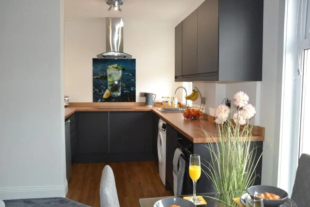 Oak Tree Boutique Apartment - 2 Bedrooms Apartment - Stayseekers