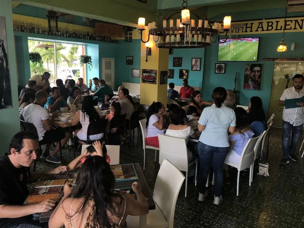 Hostel La Colonia