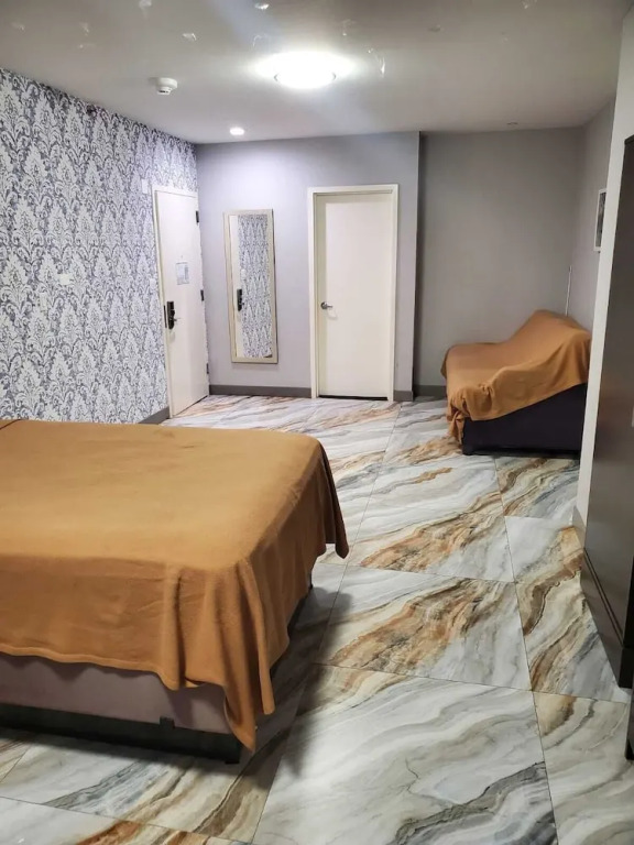 The Essence Hotel at JFK