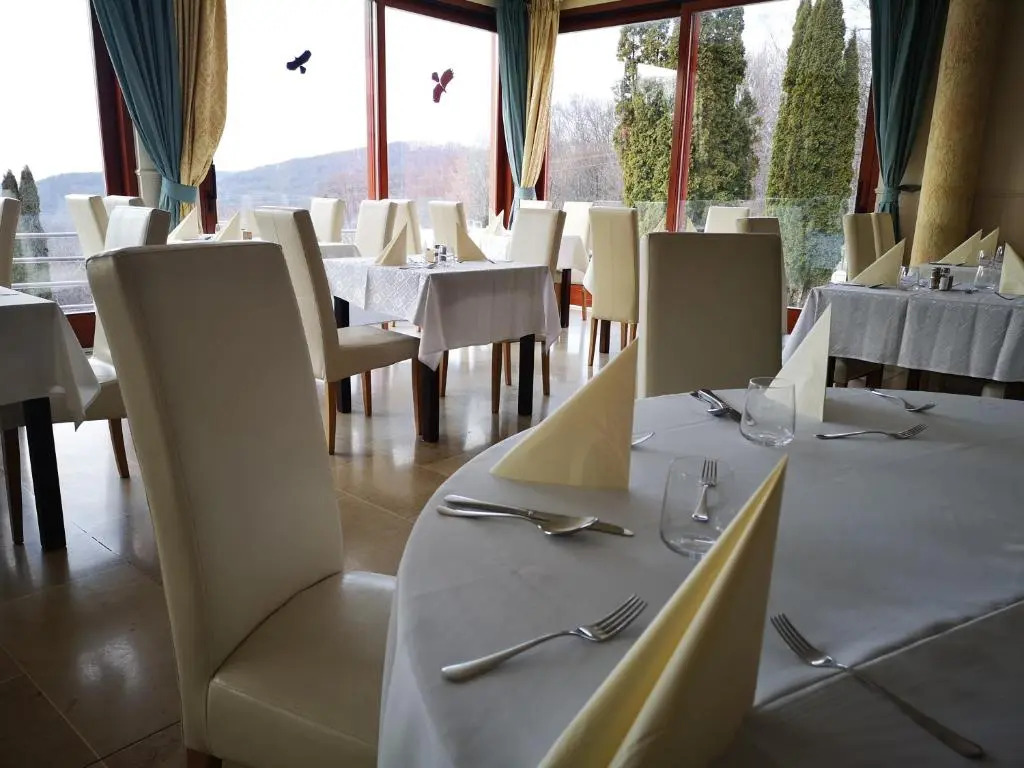 Hotel Narád